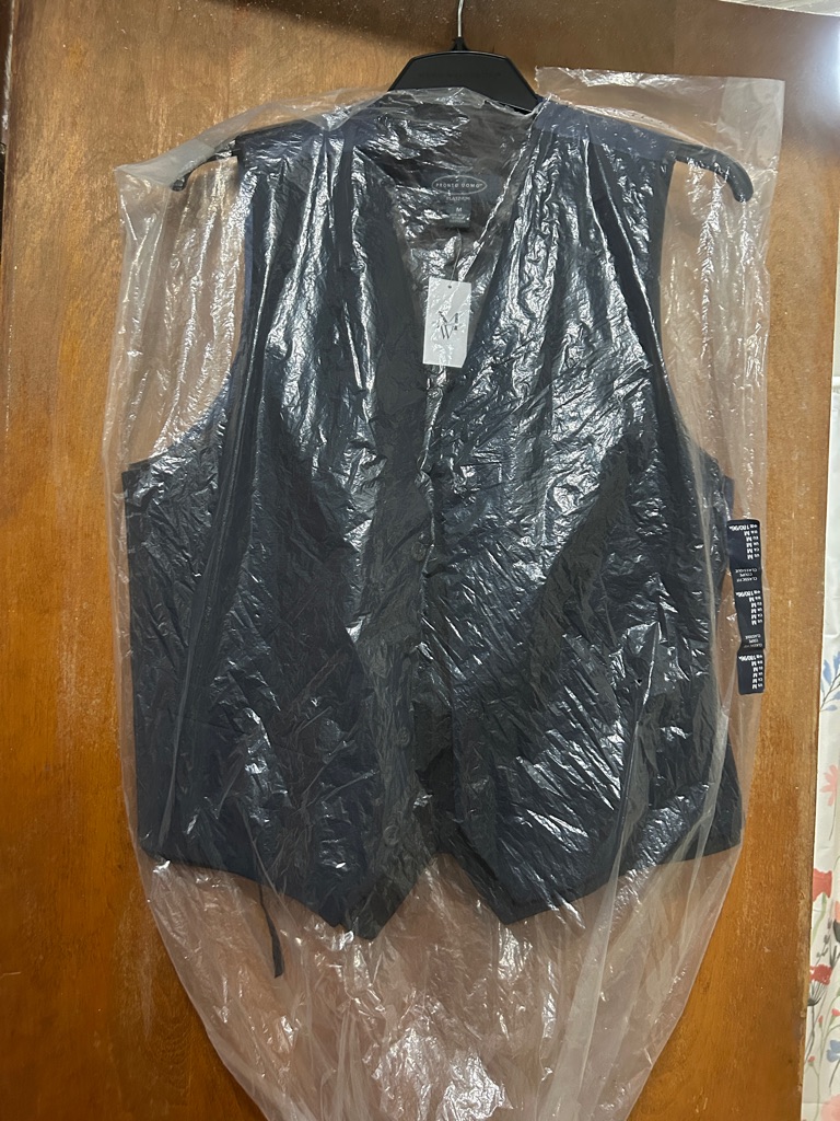 Nwt Mens Wearhouse Vest